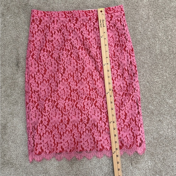 Diane Von Furstenberg - DVF - Pink/Red Lace Pencil Skirt - size 8 - EUC - Picture 8 of 10